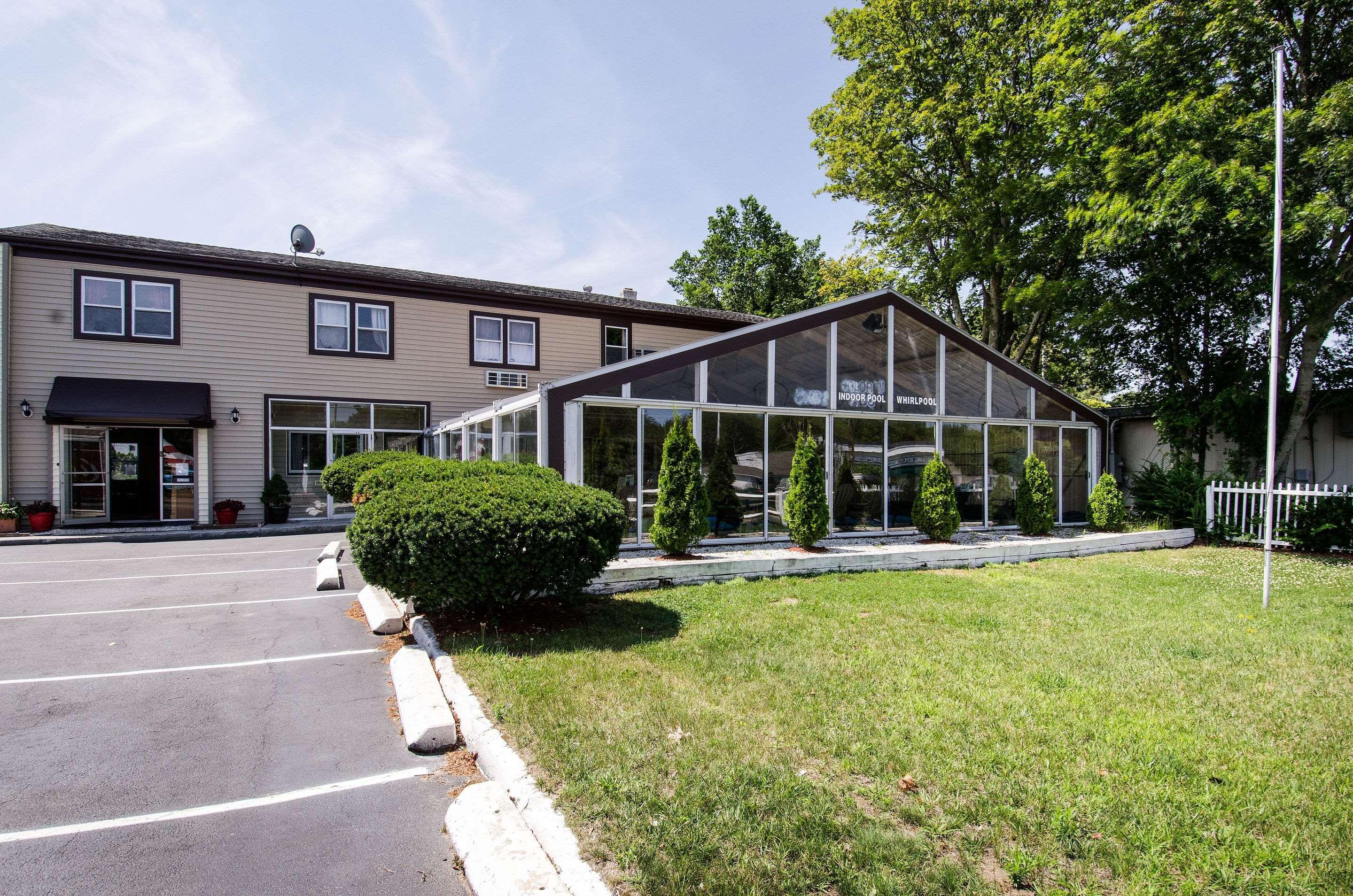 Econo Lodge By Choice - Cape Cod West Yarmouth Exterior foto